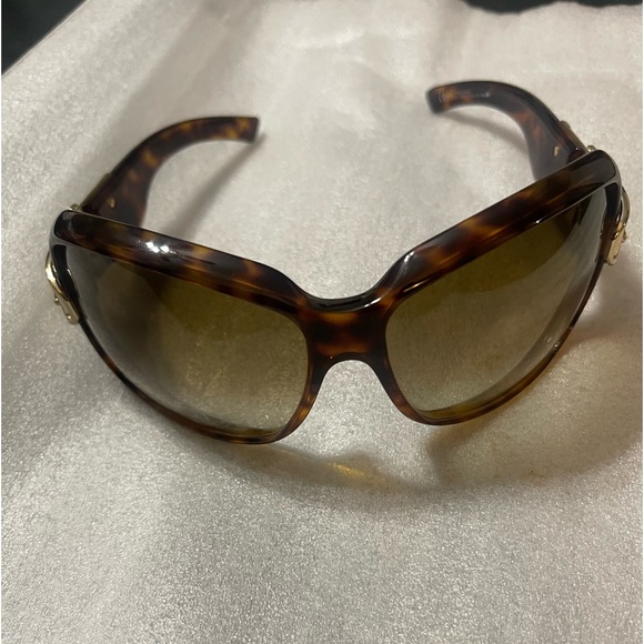 NWOT Gucci Sunglasses woman oversized  wrap tortoise frame - Picture 1 of 6